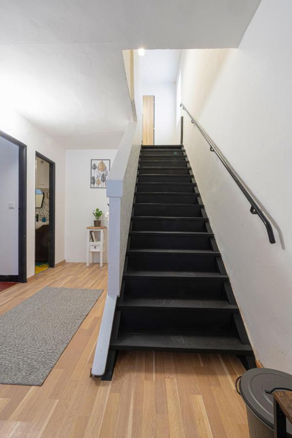 Ferienwohnung Vibe House Prag Exterior foto