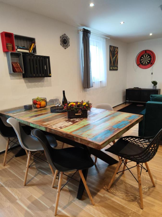 Ferienwohnung Vibe House Prag Exterior foto